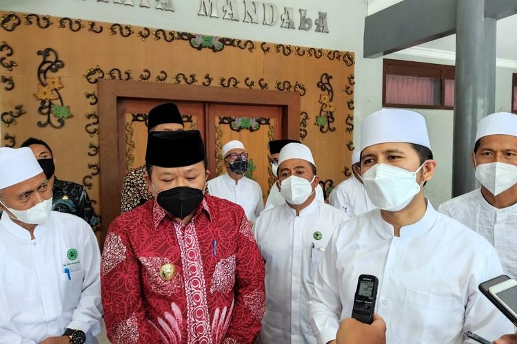Wakil Gubernur Jawa Timur Emil Elestianto Dardak  usai menghadiri Musda IPHI Jember di aula Dispendik Jember Sabtu (13/11/2021)