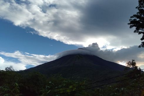 PVMBG: Guguran Lava Terus Terjadi, Status Gunung Karangetang Siaga