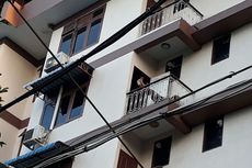 Kala Asnawi Mangkualam Santai Berdendang di Balkon Hotel