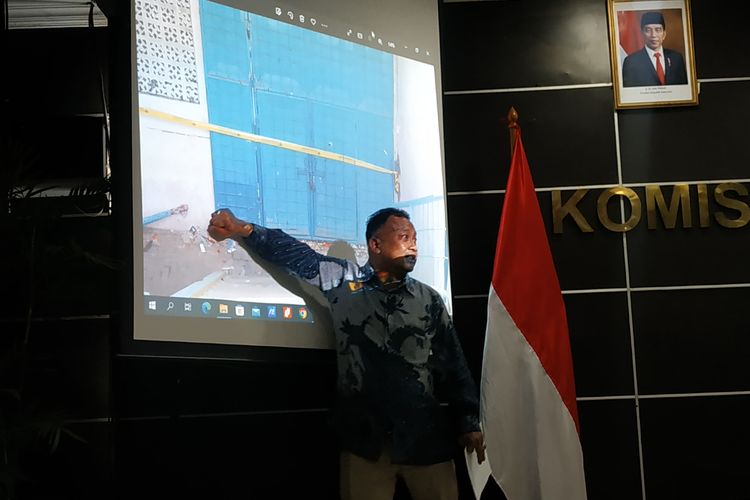 komisioner bidang penyelidikan dan pemantauan Komnas HAM Choirul Anam, Rabu (12/10/2022) dalam jumpa pers soal temuan awal Komnas HAM tentang Tragedi Kanjuruhan