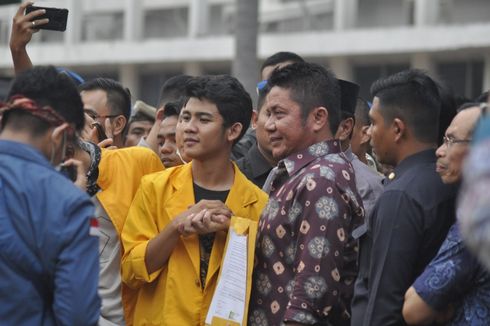 Mahasiswa Sodorkan 6 Poin soal Karhutla, Gubernur Sumsel Siap Mundur, jika...