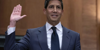 Pidato Kevin Warsh Dinanti, The Fed Diproyeksi Tahan Suku Bunga September