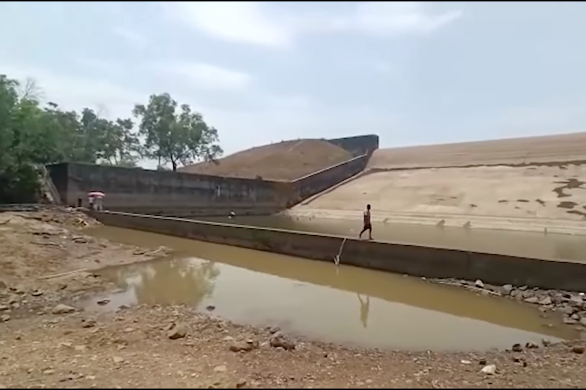 Waduk di Bendungan Kherkatta, Chhattisgarh, India yang diminta dikuras oleh Inspektur India, Rajesh Vishwas pada minggu lalu