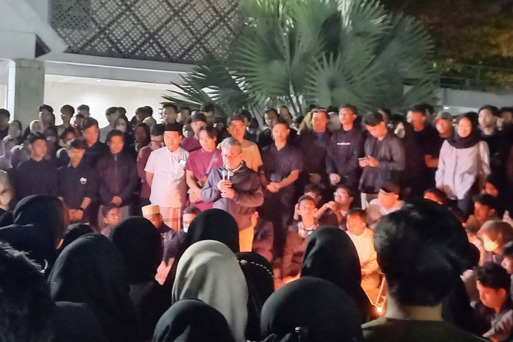 Doa bersama digelar oleh Mahasiswa UMY untuk Redho Tri Agustian di Gedung AR Fachrudin UMY, Senin (17/7/2023)