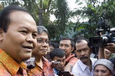 Hidayat: Survei LSI Tak Akurat