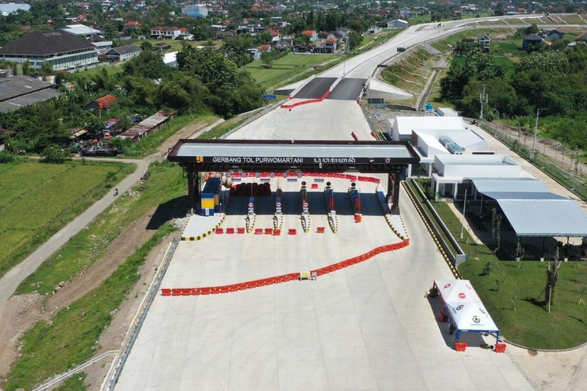 Nampak salah satu gerbang masuk Tol Solo - Jogja