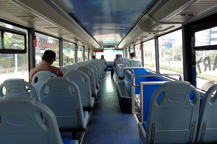 Kabin bus tingkat Transjakarta