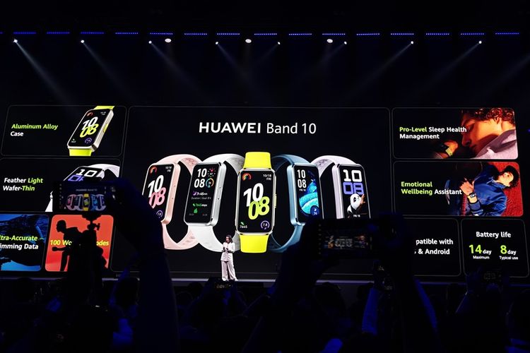 Huawei umumkan gelang pintar Huawei Band 10 di acara Huawei Innovative Product Launch di Kuala Lumpur, Malaysia, Selasa (18/2/2025).