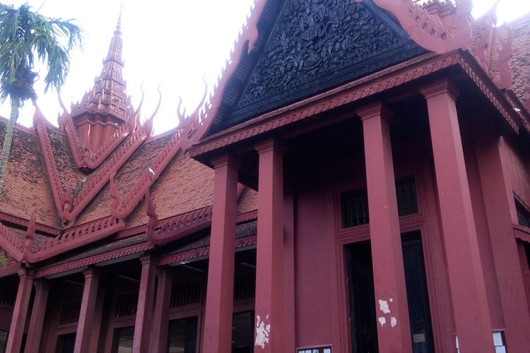 Museum Nasional Kamboja di Phnom Penh.
