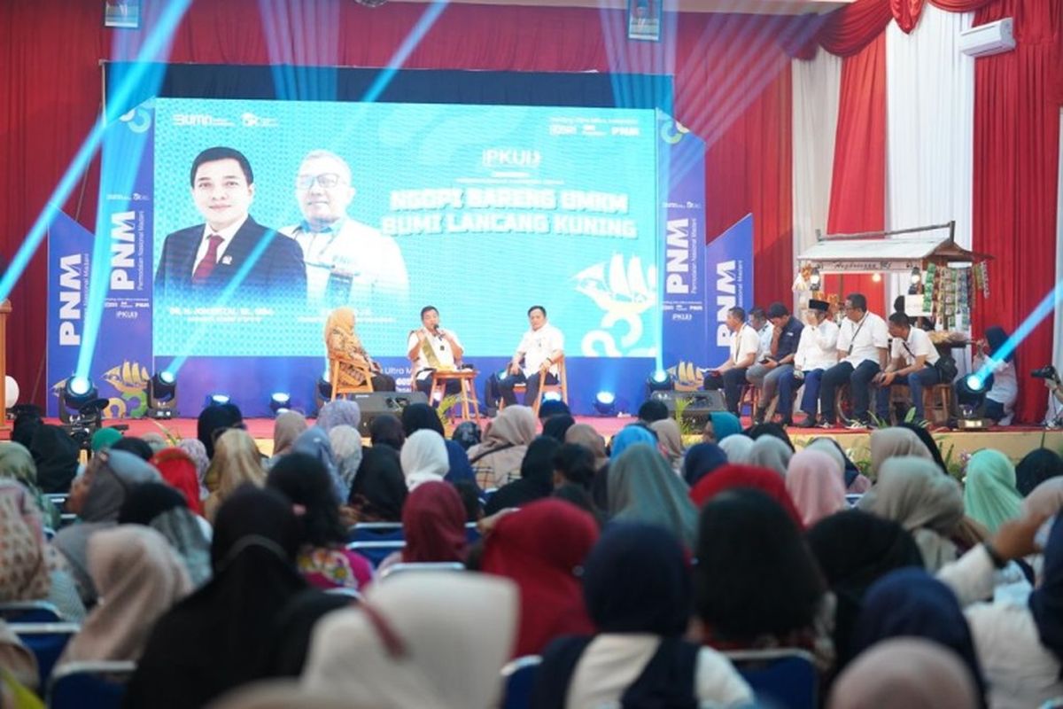 PNM Pekanbaru menggelar pelatihan PKU bertajuk 'Ngopi Bareng UMKM Bumi Lancang Kuning' di Gedung PKM Universitas Riau, Pekanbaru, Provinsi Riau, Sabtu (7/10/2023). 