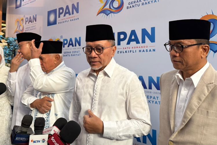 Zulhas Minta Menteri hingga Anggota DPR dari PAN Potong Gaji Sebulan untuk Bantu Korban Gempa NTT