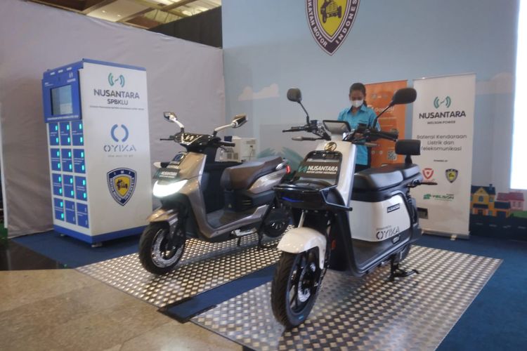 Di Indonesia Electric Motor Show (IEMS) 2022, Nusantara memajang dua motor listrik yaitu Nusantara Rama dan Nusantara Maju. 