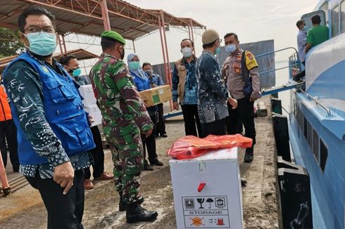 Sempat Tertunda, 222 Dosis Vaksin Akhirnya Dikirim ke Pulau Bawean