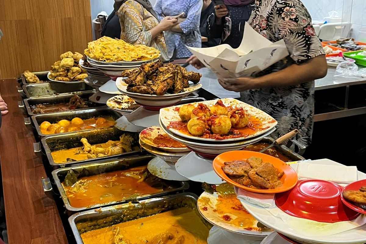 Sejarah Rijsttafel, Budaya Makan Populer Belanda yang Berakar dari Indonesia