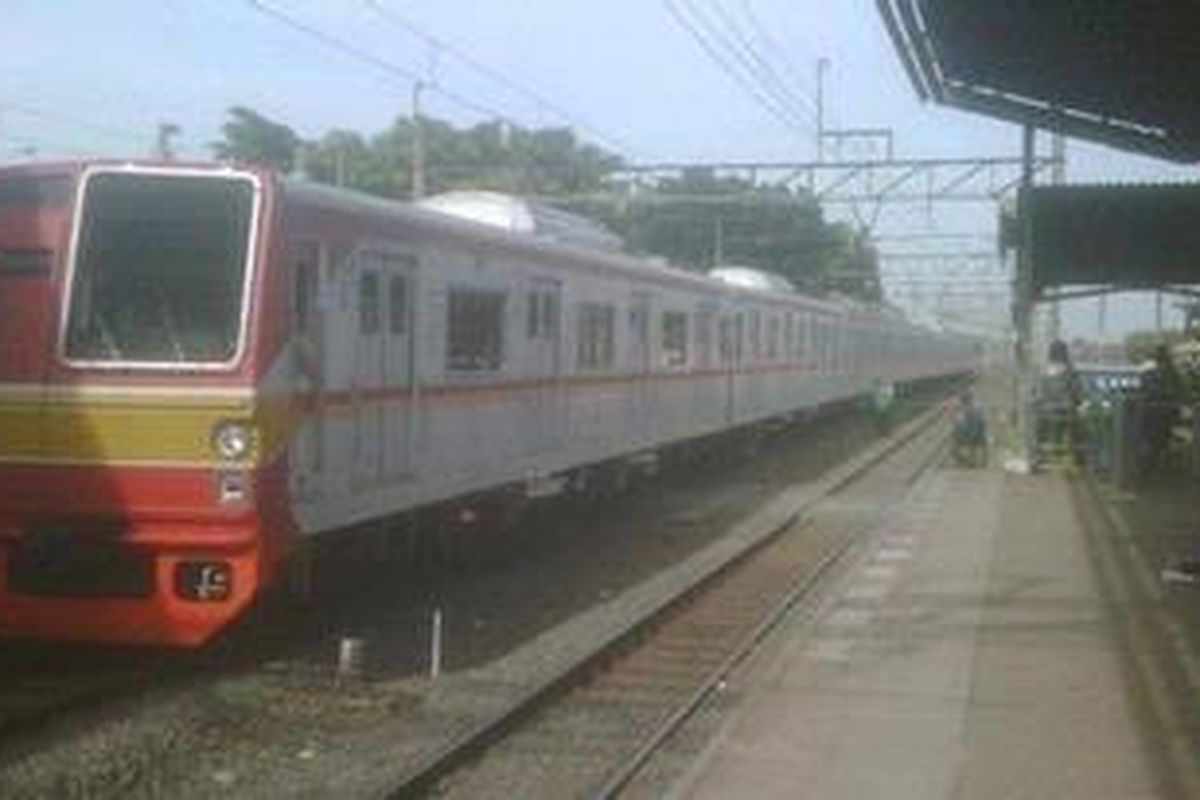KRL Express Bekasi-Jakarta Kota