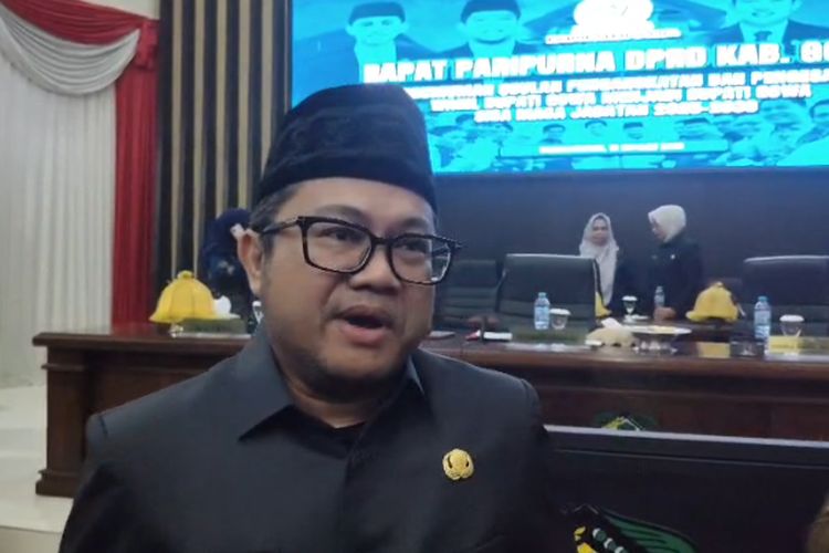 Plt Bupati Gowa Tak Mau Komentari Polemik Politik, Banyak PR yang Harus Diselesaikan