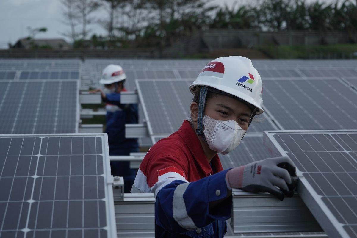  Berbagai program inovasi dekarbonisasi Pertamina Group.
