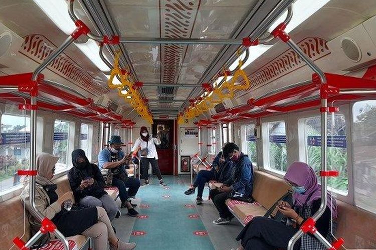 Jadwal KRL Jogja-Solo per tanggal 1 April 2023, dengan relasi Stasiun Tugu Yogyakarta-Stasiun Palur.