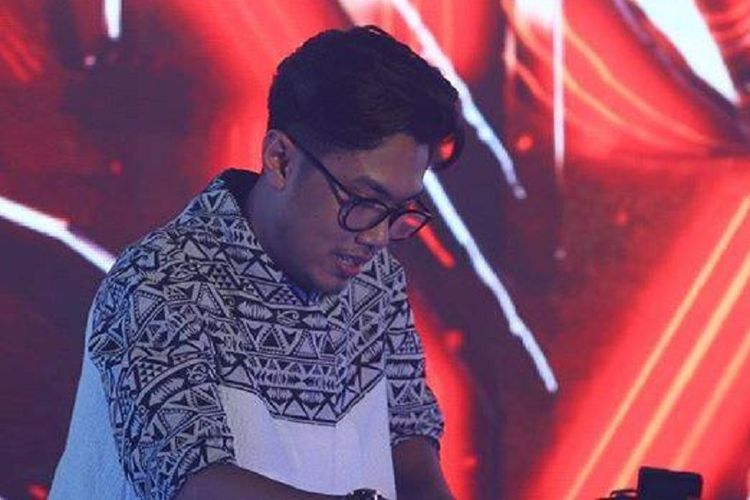DJ dan produser musik Angger Dimas