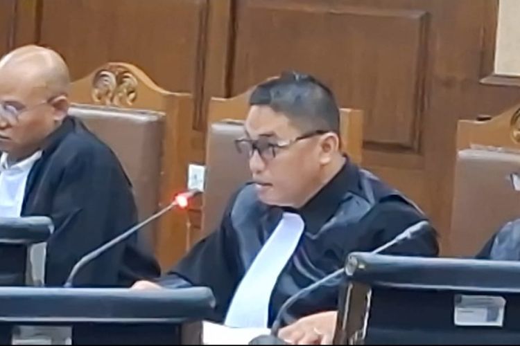 Tim Penasihat Hukum mantan Komisaris PT Wika Beton, Dadan Tri Yudianto, Willy Lesmana Putra dalam sidang nota keberatan atau eksepsi di Pengadilan Tipikor Jakarta, Selasa (7/11/2023).