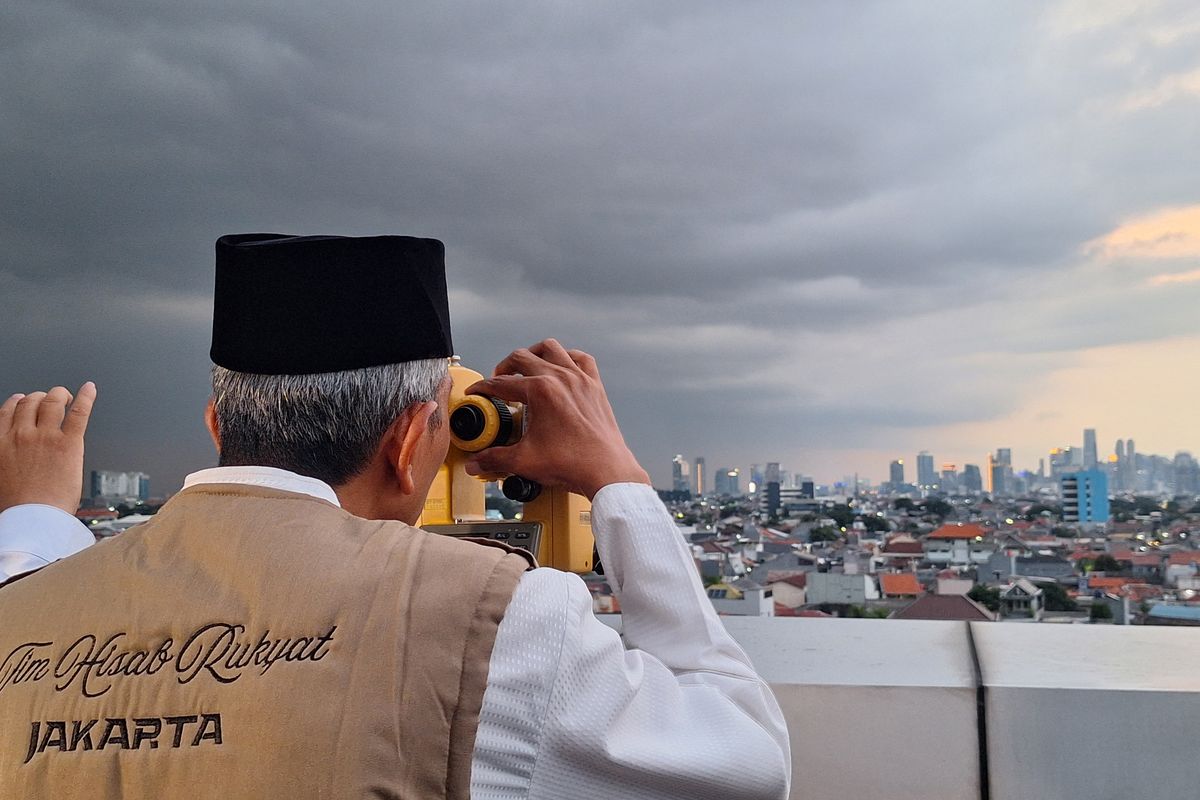 Pemantauan hilal di Kantor Wilayah (Kanwil) Kementerian Agama (Kemenag) Jakarta.