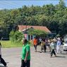 Macet Parah di Jalur Pantai Gunungkidul, Wisatawan Pilih Jalan Kaki ke Pantai