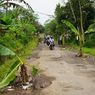 Sejumlah Titik Jalan di Lumajang Rusak Parah, Bupati Thoriq: Akhir Bulan Diperbaiki 