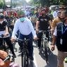 Pilkada Medan, Pasangan Akhyar-Salman Naik Sepeda ke KPU, Disambut Shalawat Badriyah