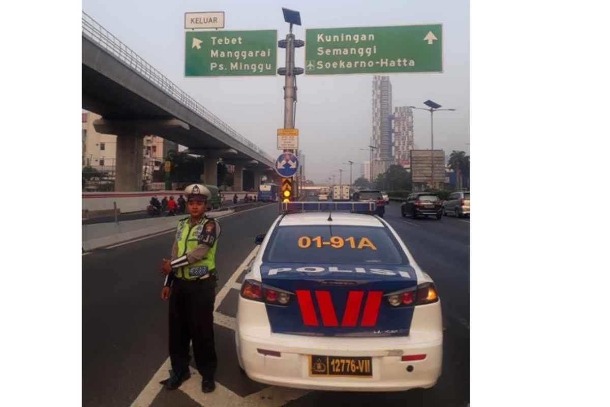 Ruas jalan Tol Dalam Kota dan Jalan Gatot Subroto dari Slipi ke Semanggi dan sebaliknya kembali normal, Rabu (25/9/2019).