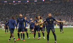 Emisi Karbon Industri Sepak Bola Dunia Setara dengan Satu Negara