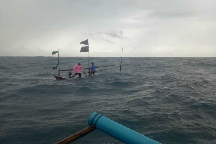 Dua Nelayan di Lebak, Banten selamat setelah terombang-ambing 12 jam di tengah laut, Senin (6/12/2021).