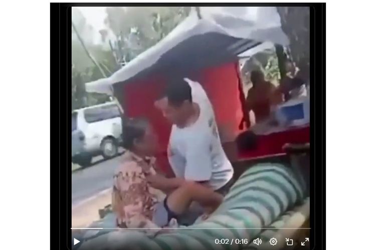 Viral video pria ludahi dan pukul lansia di Grobogan