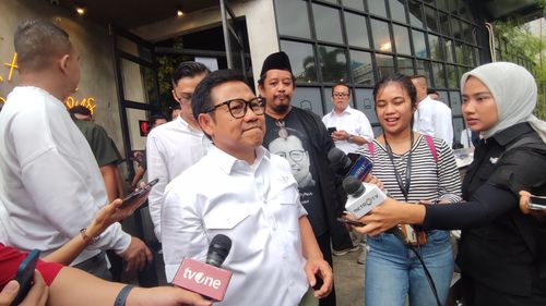 Ungkit Lawan Debat, Cak Imin: Jangan Mengaku Pemuda kalau Berlindung di Ketiak Opa-opa