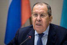 Menlu Rusia Sergei Lavrov Dibawa ke RS Usai Tiba untuk KTT G20