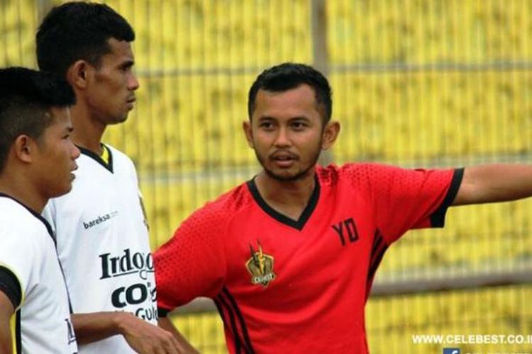 Pelatih muda asal Indonesia, Muhamad Yusup Prasetiyo, akan berkarier di China. Yoyo, panggilan akrab Muhamad, akan menjadi pelatih kepala U-16 di Lijiang FC.
