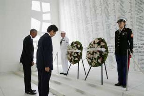 Ditemani Obama, Shinzo Abe Sampaikan Duka untuk Korban Pearl Harbor