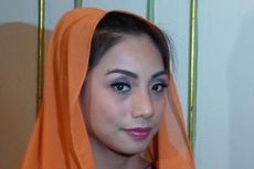 Biodata Siti KDI, Penyanyi Dangdut Adik Cici Paramida