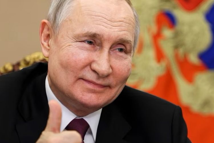 Presiden Rusia Vladimir Putin. Meski belum secara resmi mengumumkan apakah akan mencalonkan diri dalam Pilpres Rusia 2024, Vladimir Putin diperkirakan akan melakukannya.