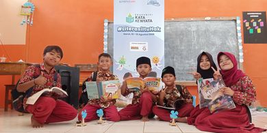 Harapan Baru dari Buku Baru, Senyum Siswa SDN 2 Simpang di Pedalaman Garut