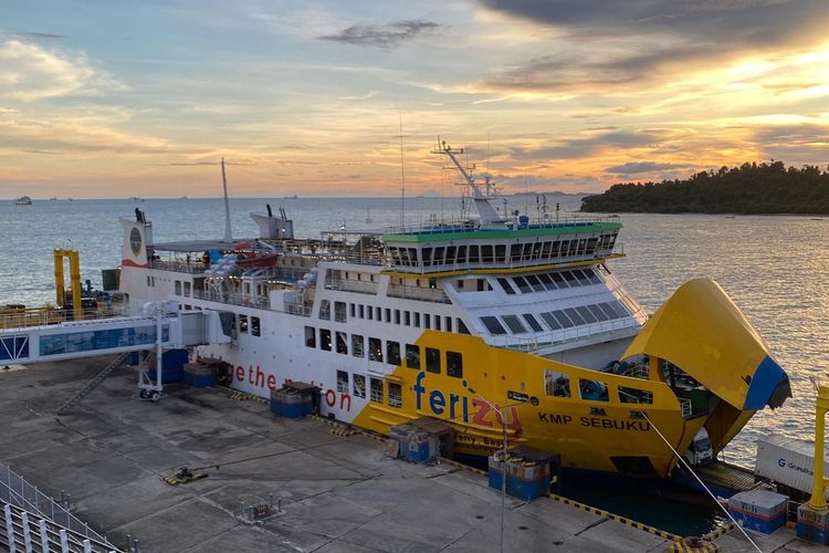 Ilustrasi kapal yang dioperasikan PT ASDP Indonesia Ferry (Persero) atau ASDP. 