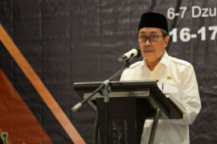 Gubernur Riau, Syamsuar.