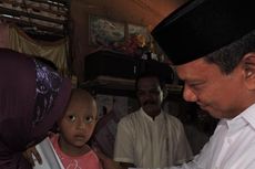Bupati Bireun Bantu Pengobatan Hafizah, Bocah Penderita Tumor Ganas