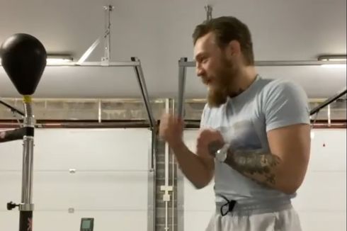 Conor McGregor Ditantang untuk Berlaga di WWE