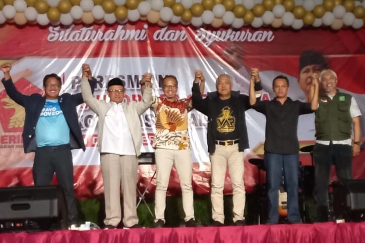 Anggota DPRD Jawa Barat dapil Tasikmalaya asal Partai Gerindra Viman Alfarizi Ramadhan, dideklarasikan menjadi calon Wali Kota Tasikmalaya di Pilkada 2024 pada Sabtu (31/12/2022) malam.