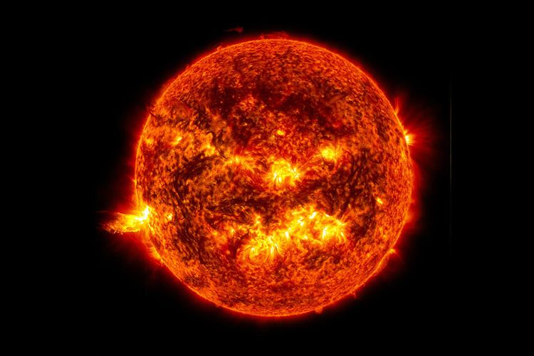 Permukaan matahari sebagai satu-satunya bintang dalam Tata Surya