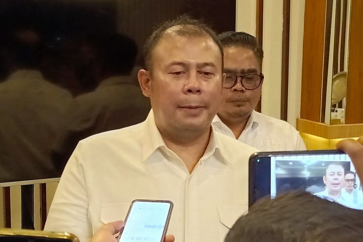 DPR Soroti Kepsek SMAN 1 Cimarga Dinonaktifkan Usai Tampar Siswa Merokok: Attitude Anak Indonesia Melebar Jauh