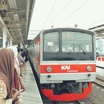 Ilustrasi KRL.