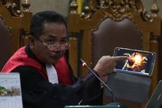 Hakim Binsar Tanya Kemungkinan Otopsi Sesudah Jenazah Mirna Dikubur