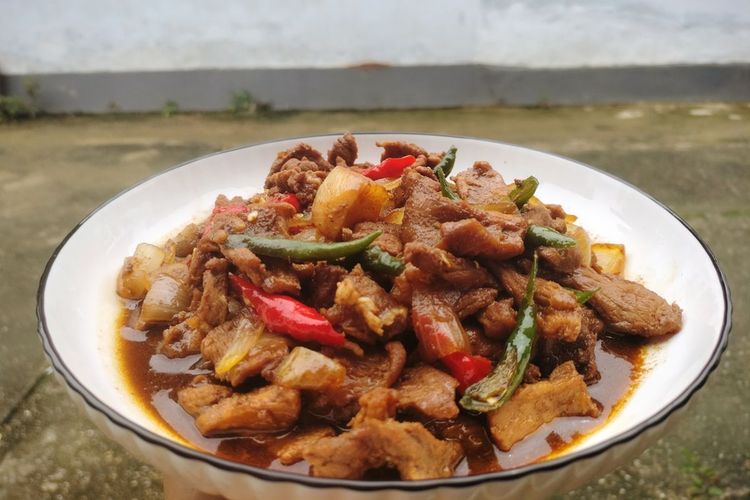 Resep Daging Sapi Lada Hitam, Ini Rahasia Daging Enak dan Empuk