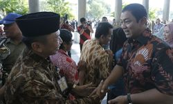 Masuk Kerja Pada Libur Lebaran, Wali Kota Hendi Apresiasi ASN